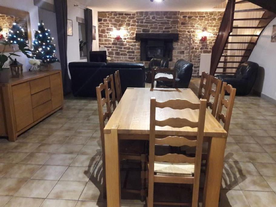 Domaine Des Lauriers 20 Couchages Βίλα Languidic Εξωτερικό φωτογραφία